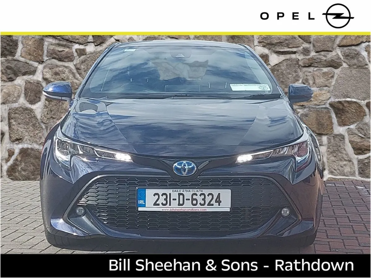 Toyota Corolla 1.8 Hybrid Luna Hatchback - Image 2