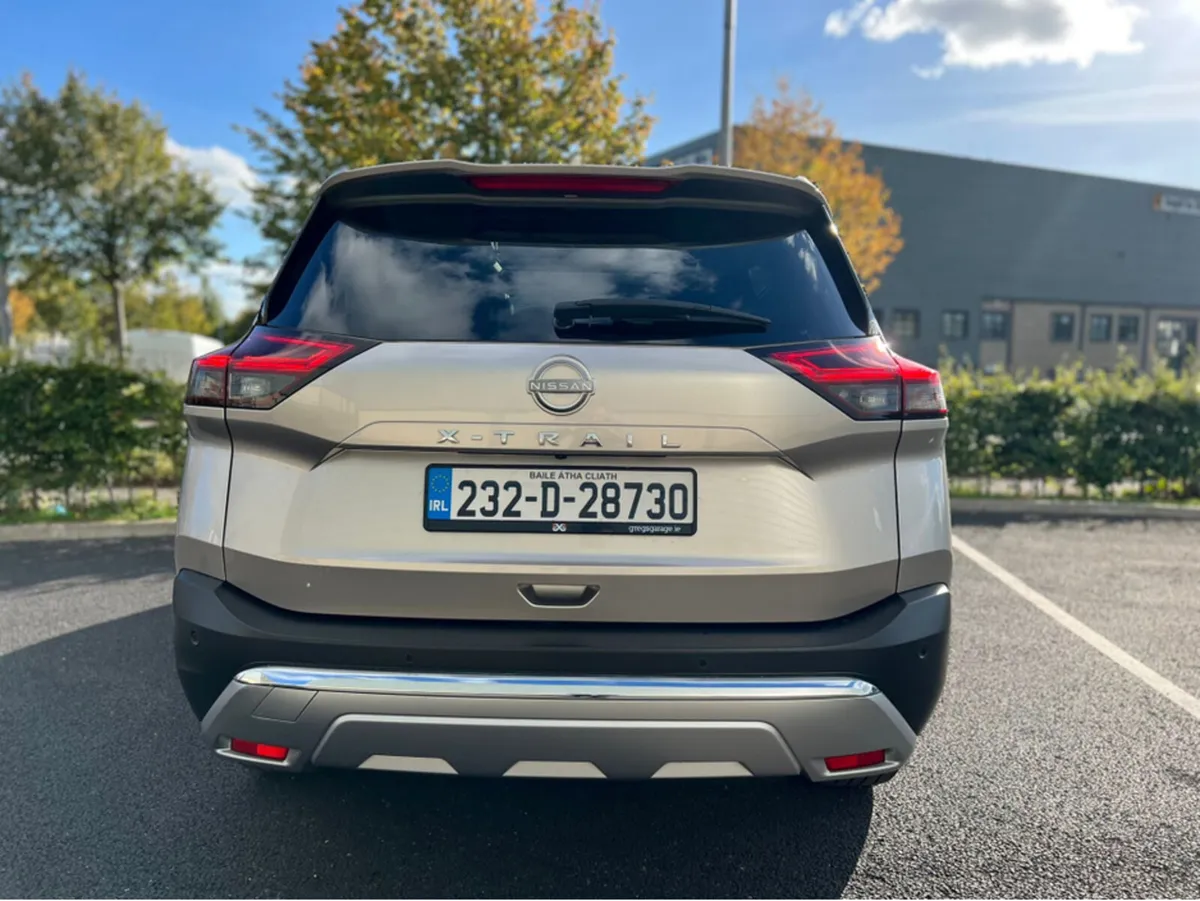 Nissan X-Trail 1.5 TEKNA 7 STS 5DR AU - Image 4