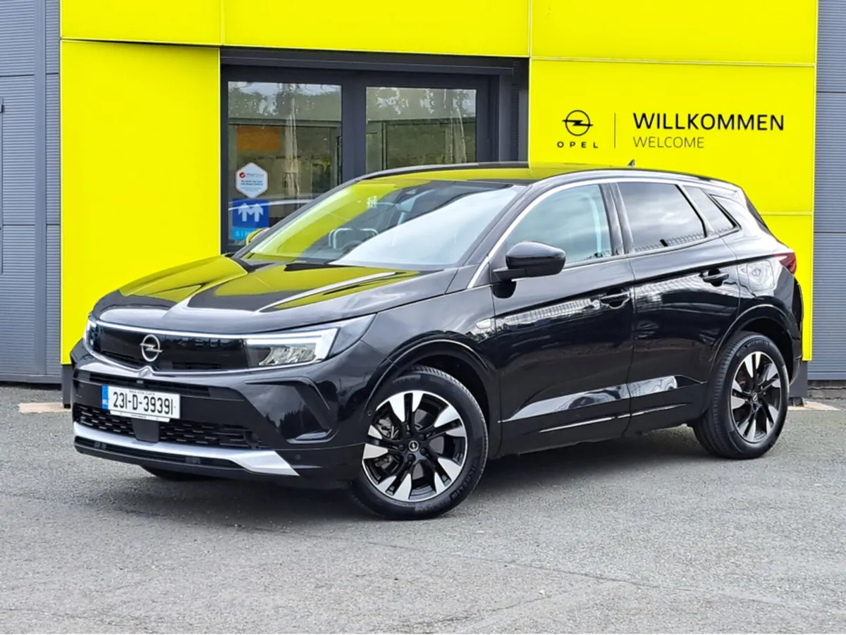 Opel Grandland ELEGANCE 1.6TURBO 225BHP 8 SPEED AU - Image 2