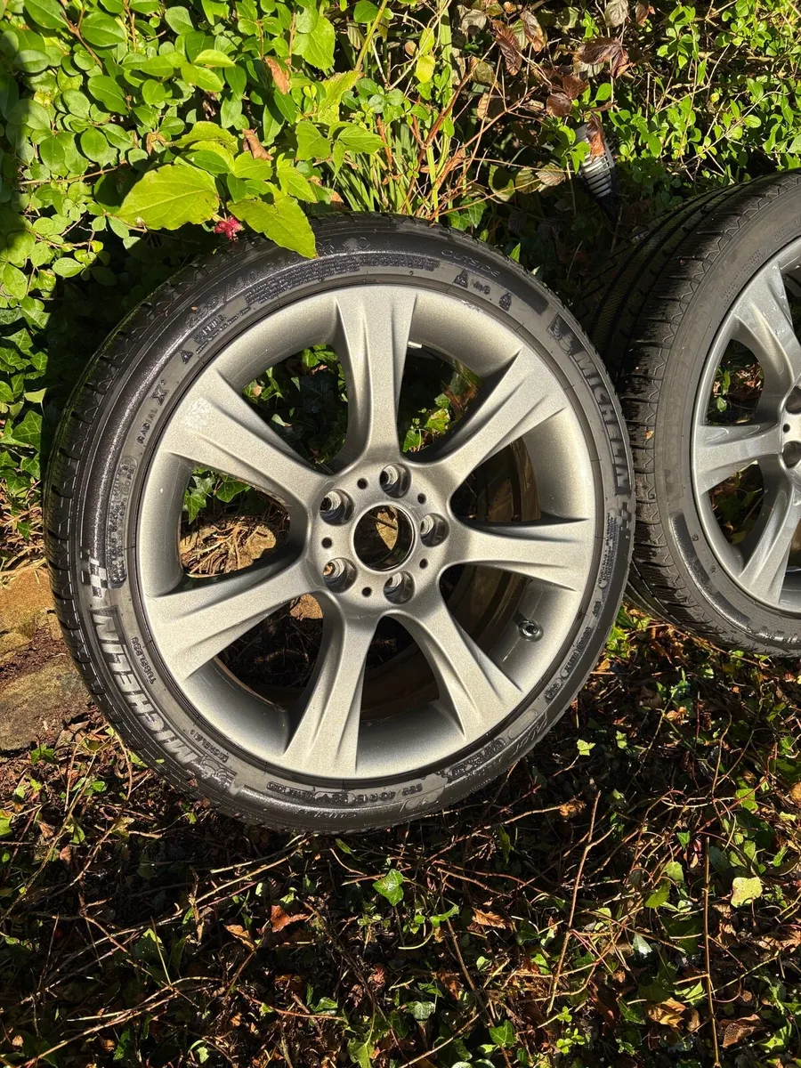 BMW 18” genuine alloys with Michelin winter tyres - Image 2