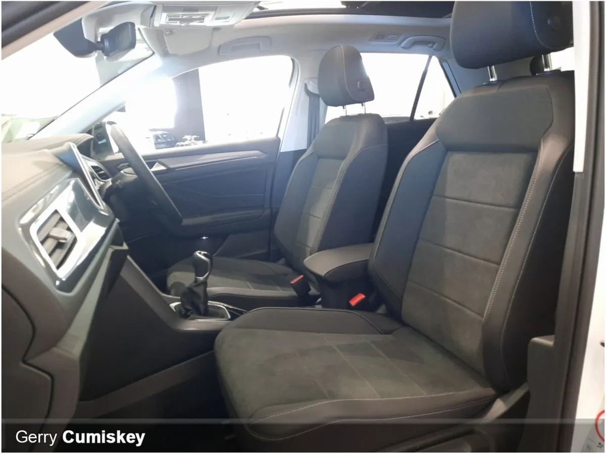 Volkswagen T-Roc Style Plus 75 1.0 TSI 116HP Sunr - Image 4
