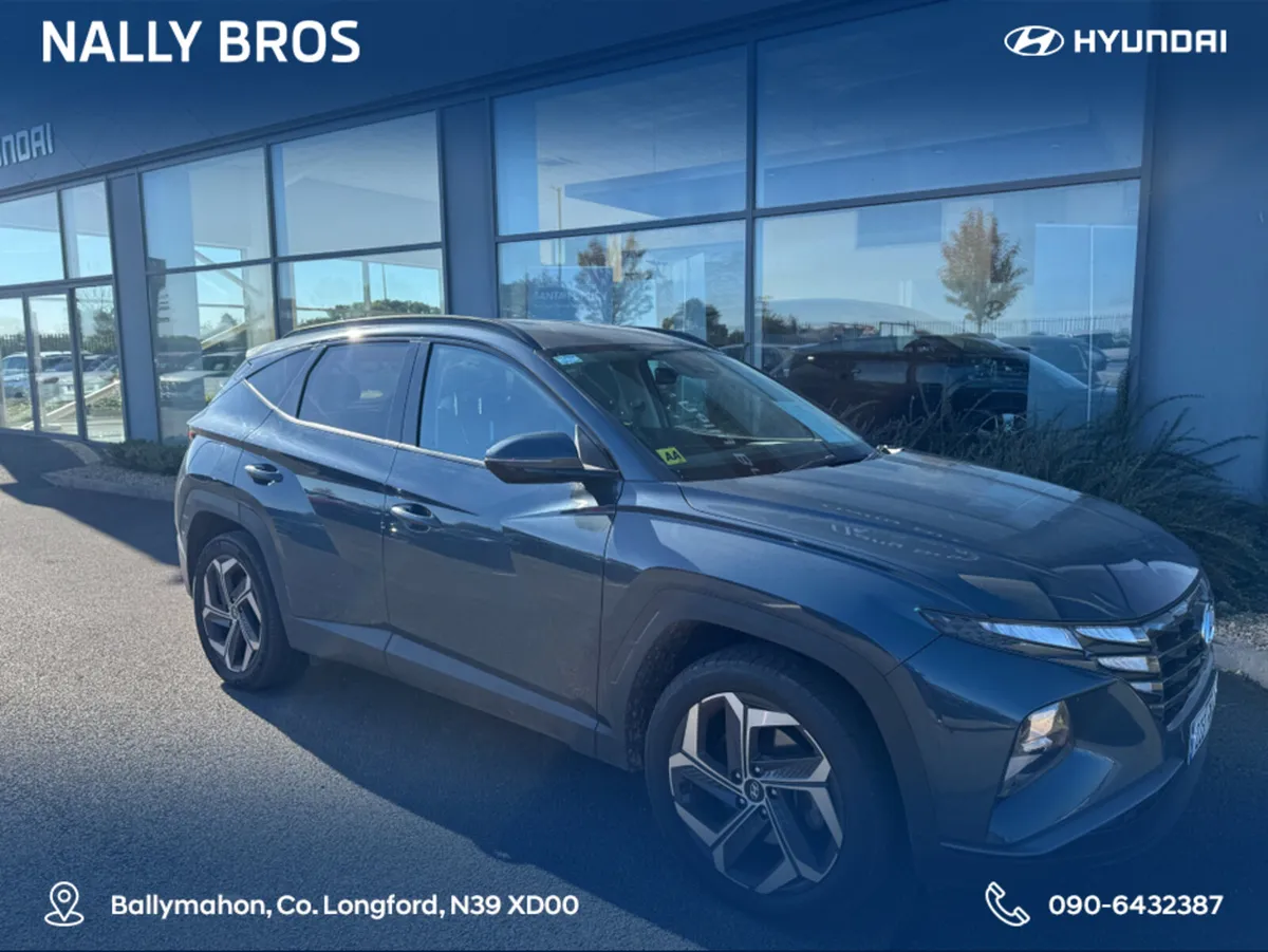 Hyundai Tucson IX35 EXECUTIVE 4WD 5DR AUTO - Image 3