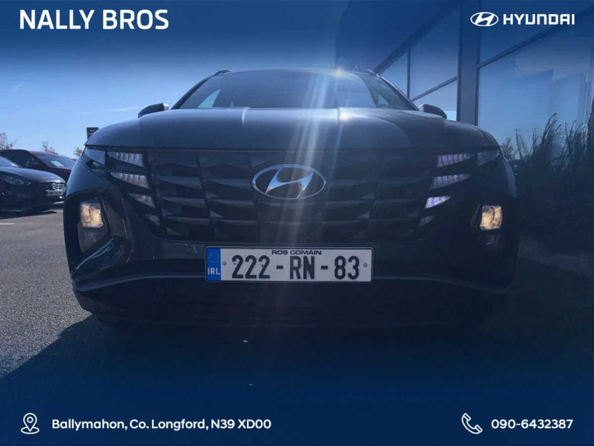 Hyundai Tucson IX35 EXECUTIVE 4WD 5DR AUTO - Image 4