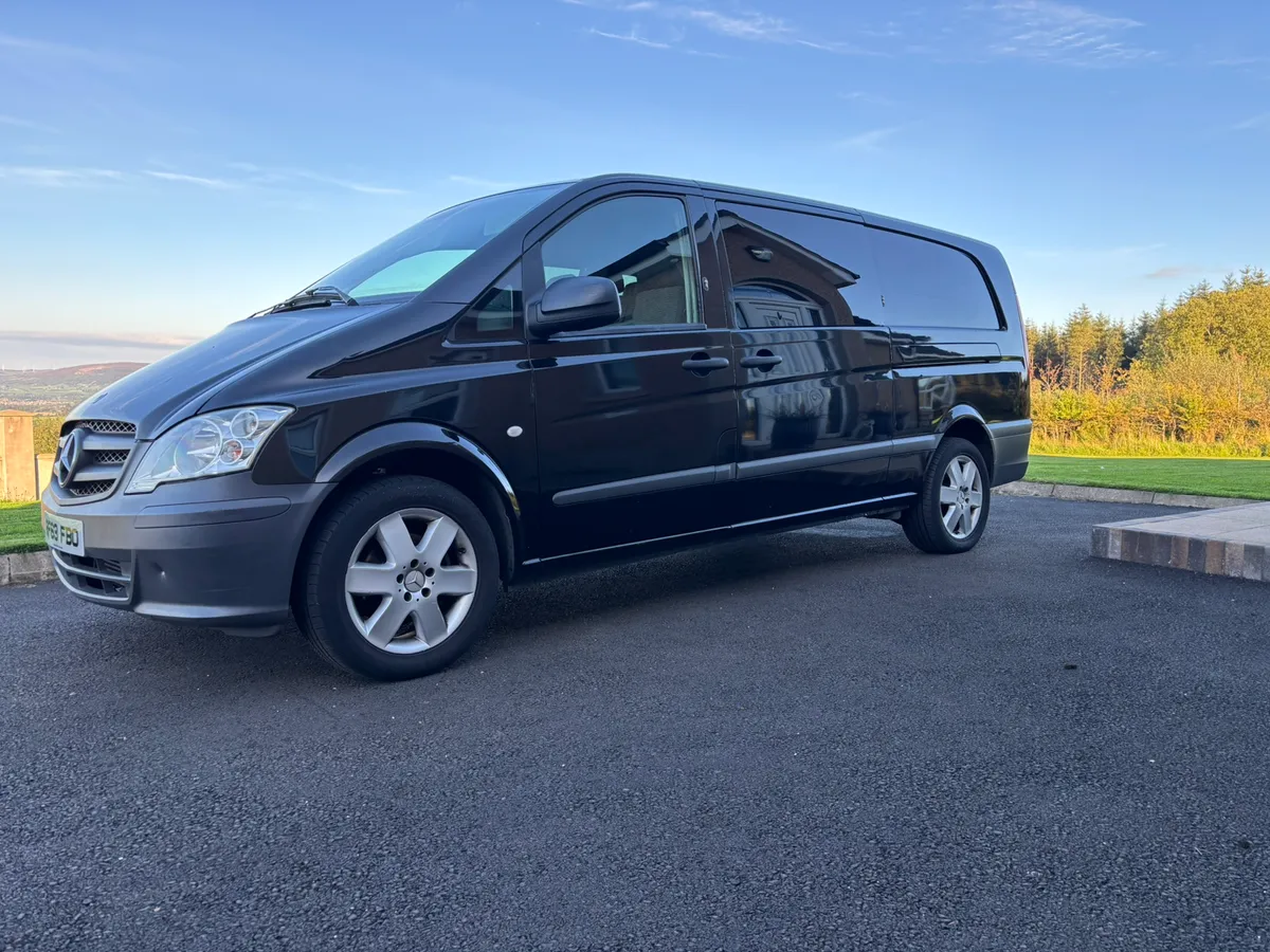 2014 Mercedes Vito dualiner crew cab 6 seats - Image 2