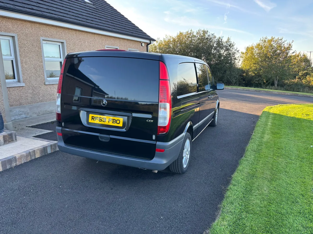 2014 Mercedes Vito dualiner crew cab 6 seats - Image 3