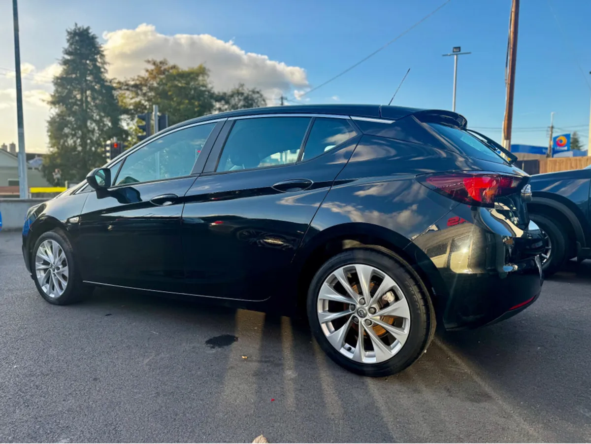 Opel Astra SC 1.0T 105PS S/S 5DR - Image 4