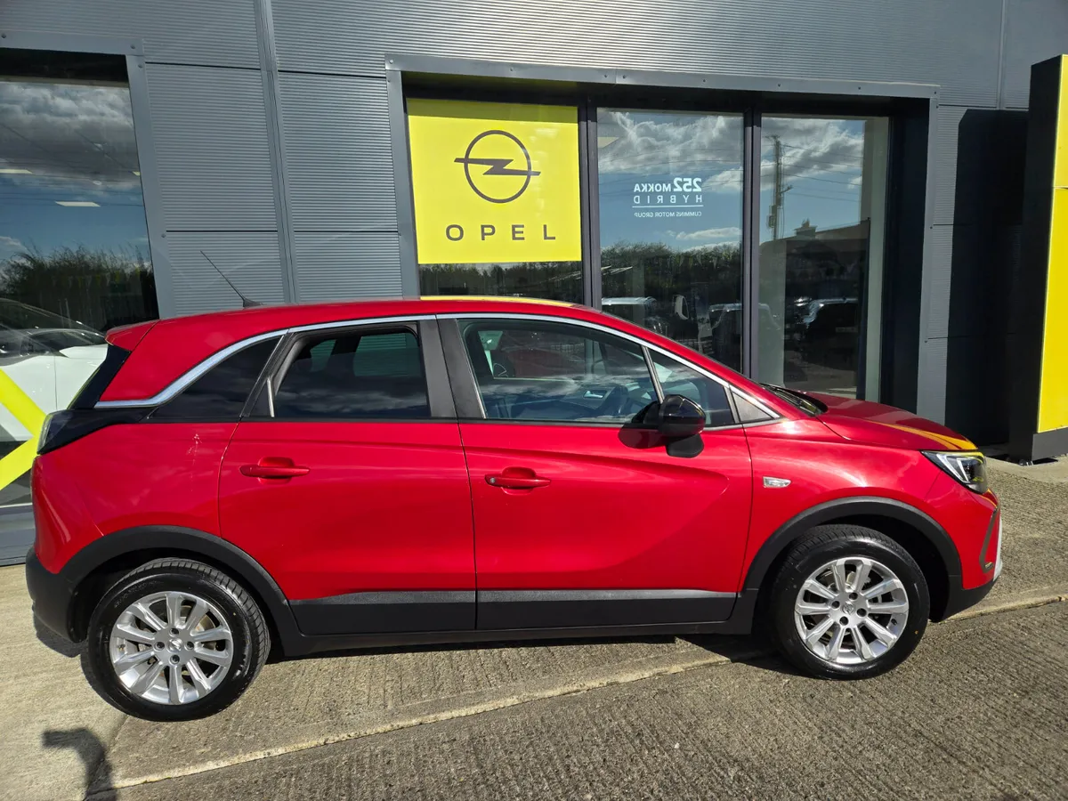 Opel Crossland Elite 1.5 Turbo D 110PS 6 Speed - Image 3