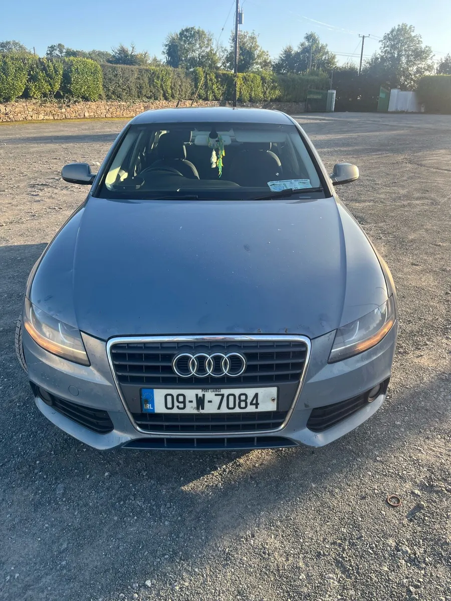 2009 Audi A4 - Image 2