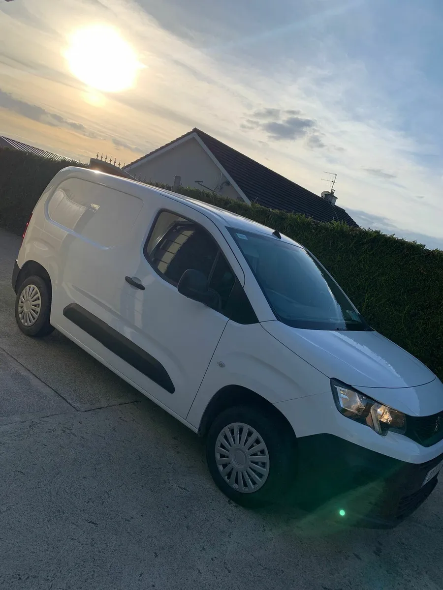 221 Peugeot partner 3seater 6SPEED - Image 1