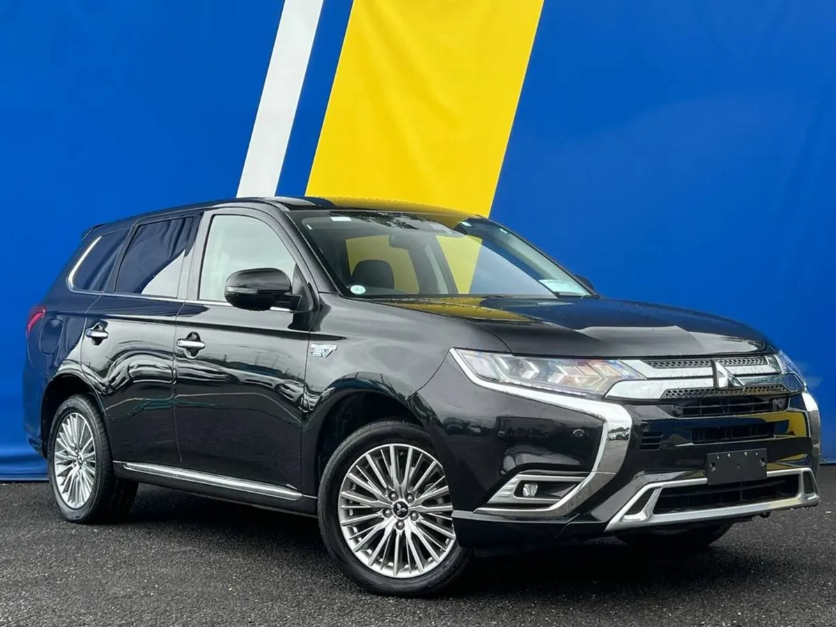 Mitsubishi Outlander 4WD 2.4 PLUG-IN HYBRID AUTO / - Image 1