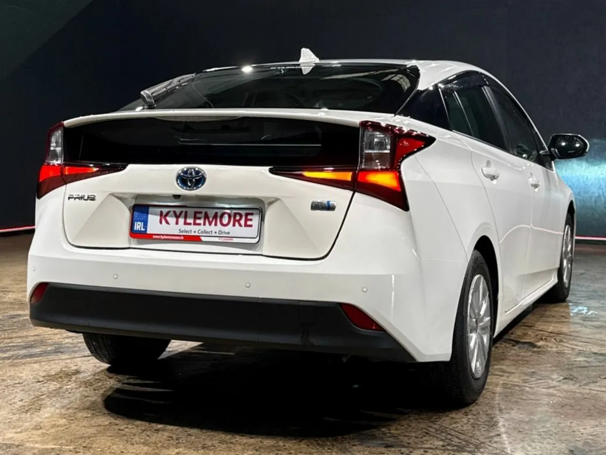 Toyota Prius 1.8 HYBRID AUTOMATIC - CRUISE CONTROL - Image 4