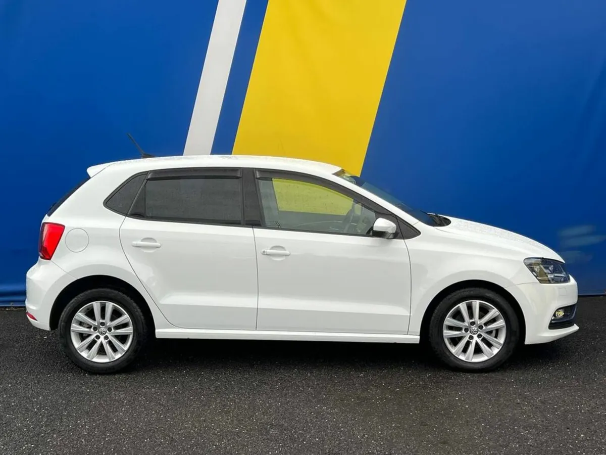 Volkswagen Polo COMFORTLINE 1.2 TSI // NEW 2 YEAR - Image 2