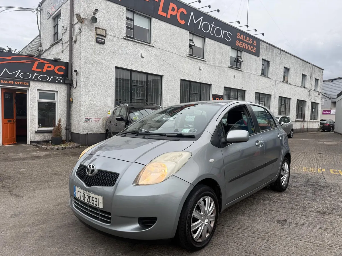 Toyota Yaris 2007 - Image 3