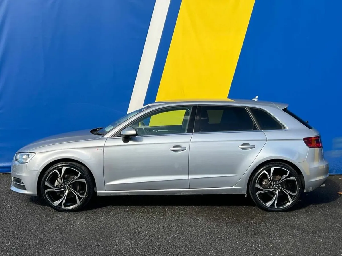 Audi A3 S-LINE PACK 1.4 TFSI AUTO // VERY LOW MILE - Image 3