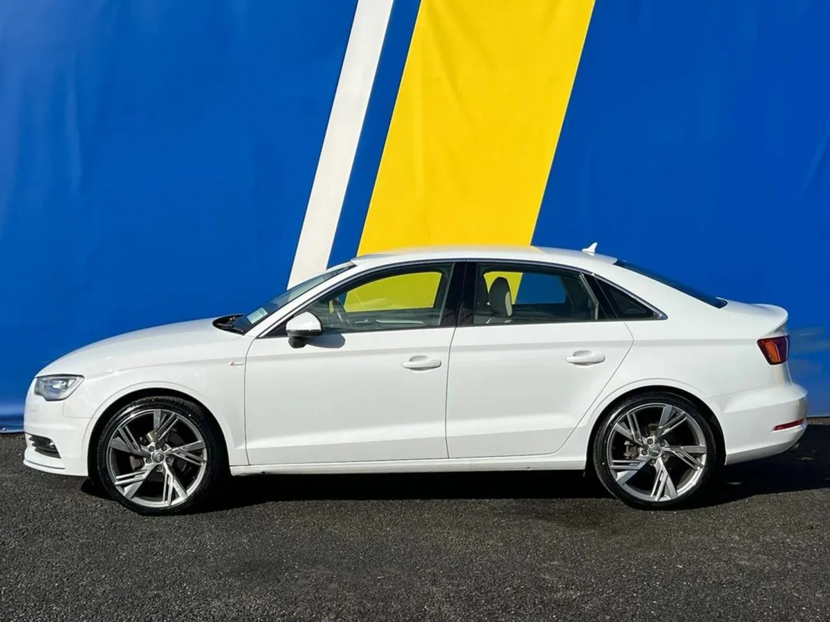 Audi A3 S-LINE PACK 1.4 TFSI AUTO // NEW 19" S-LIN - Image 3