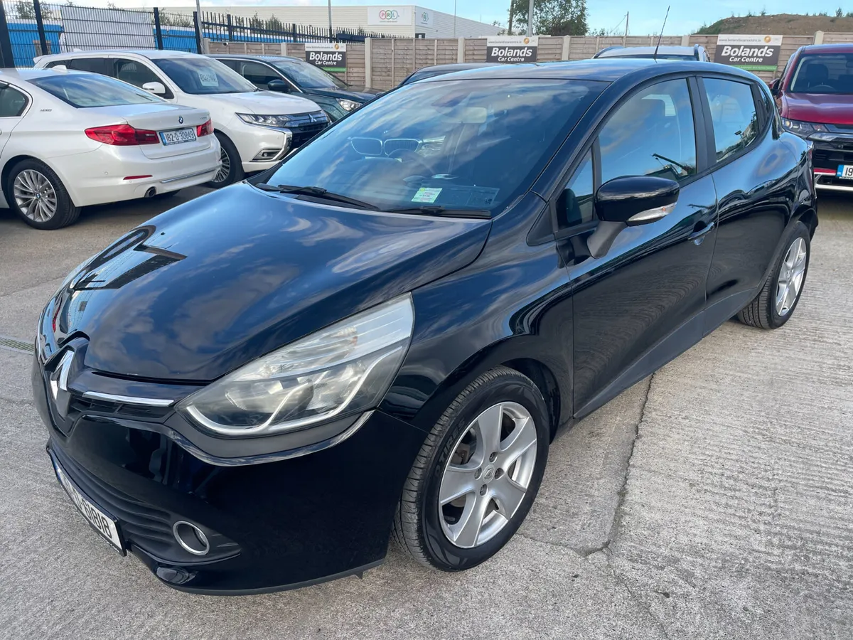 151 Renault Clio 1.2 Automatic 5dr Model - Image 4