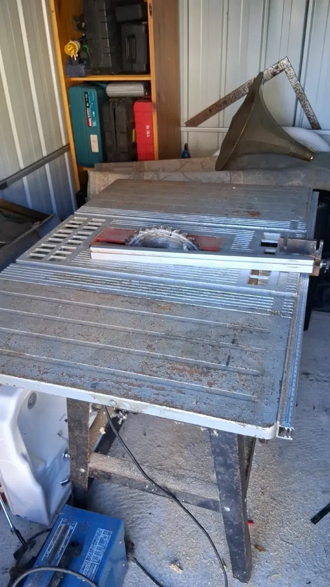 Table saw - Image 4