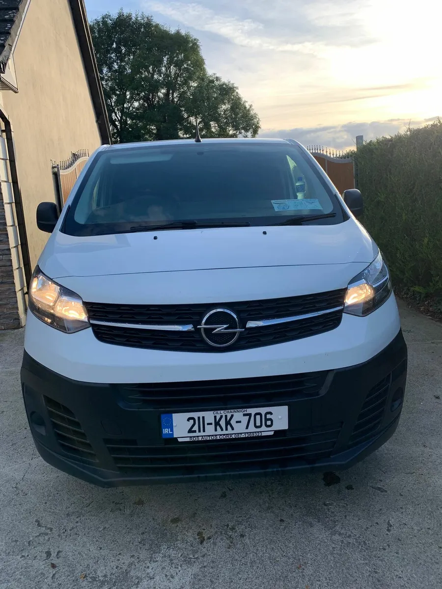 211 Opel vivaro 6SPEED - Image 2