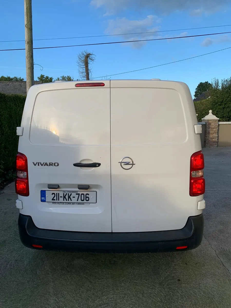 211 Opel vivaro 6SPEED - Image 4