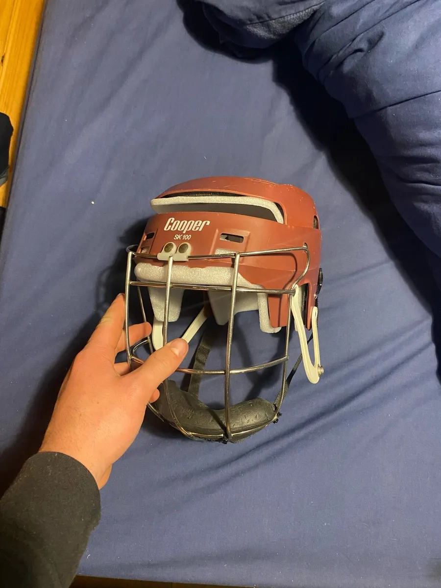 Maroon cooper hurling helmet - Image 2