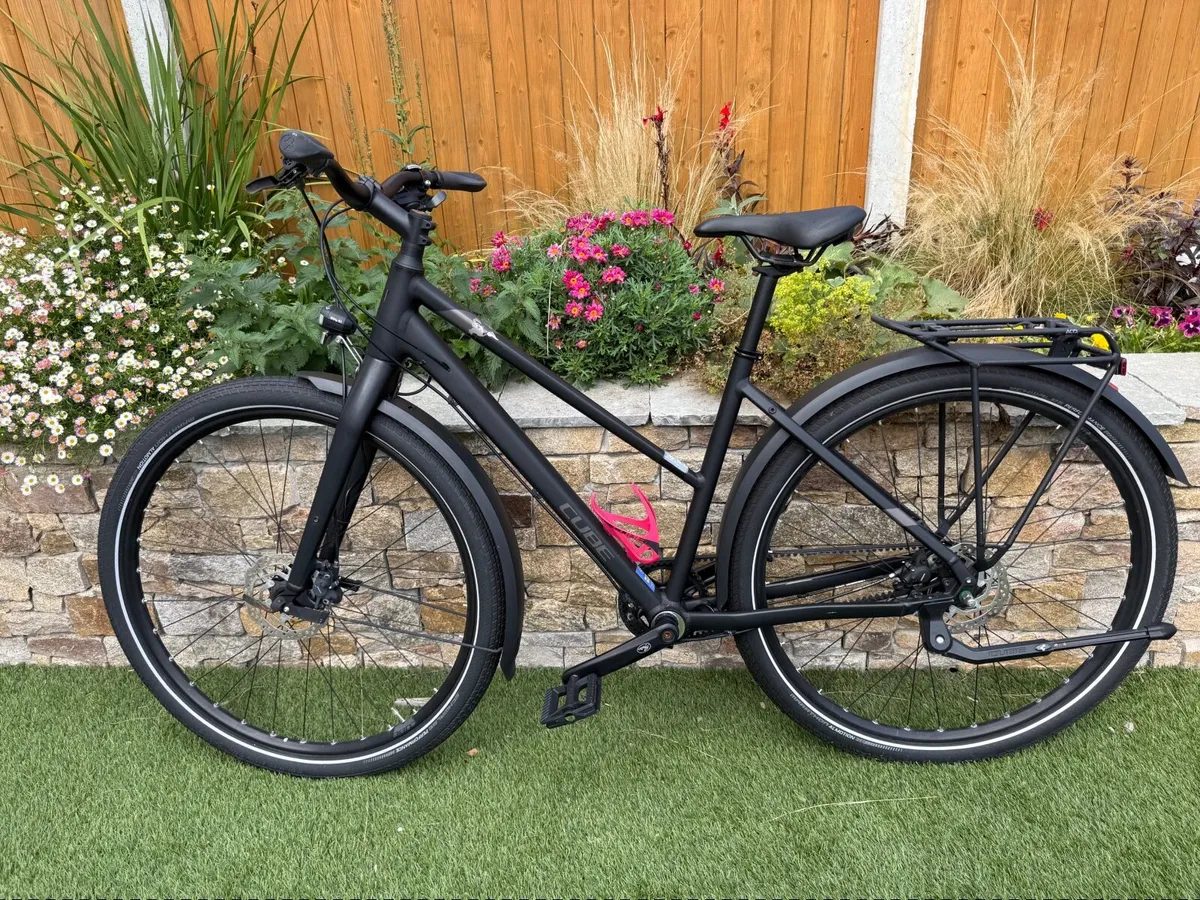 Cube Travel Pro Bike - Image 1