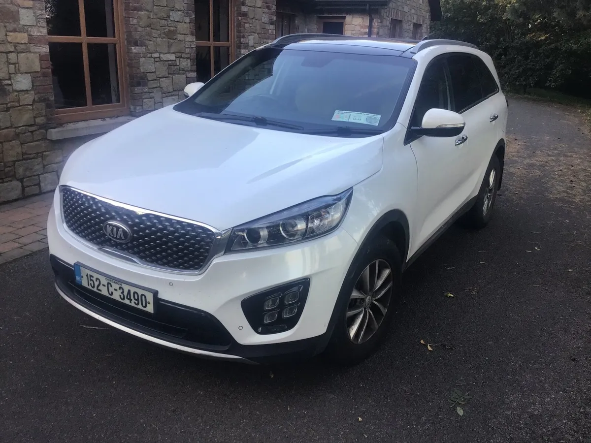 Kia Sorento 2015 - Image 1