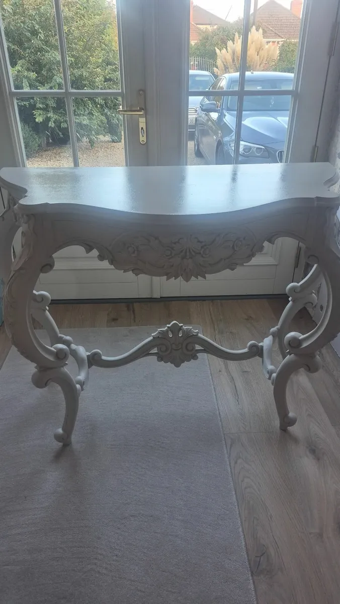 Table - Image 4