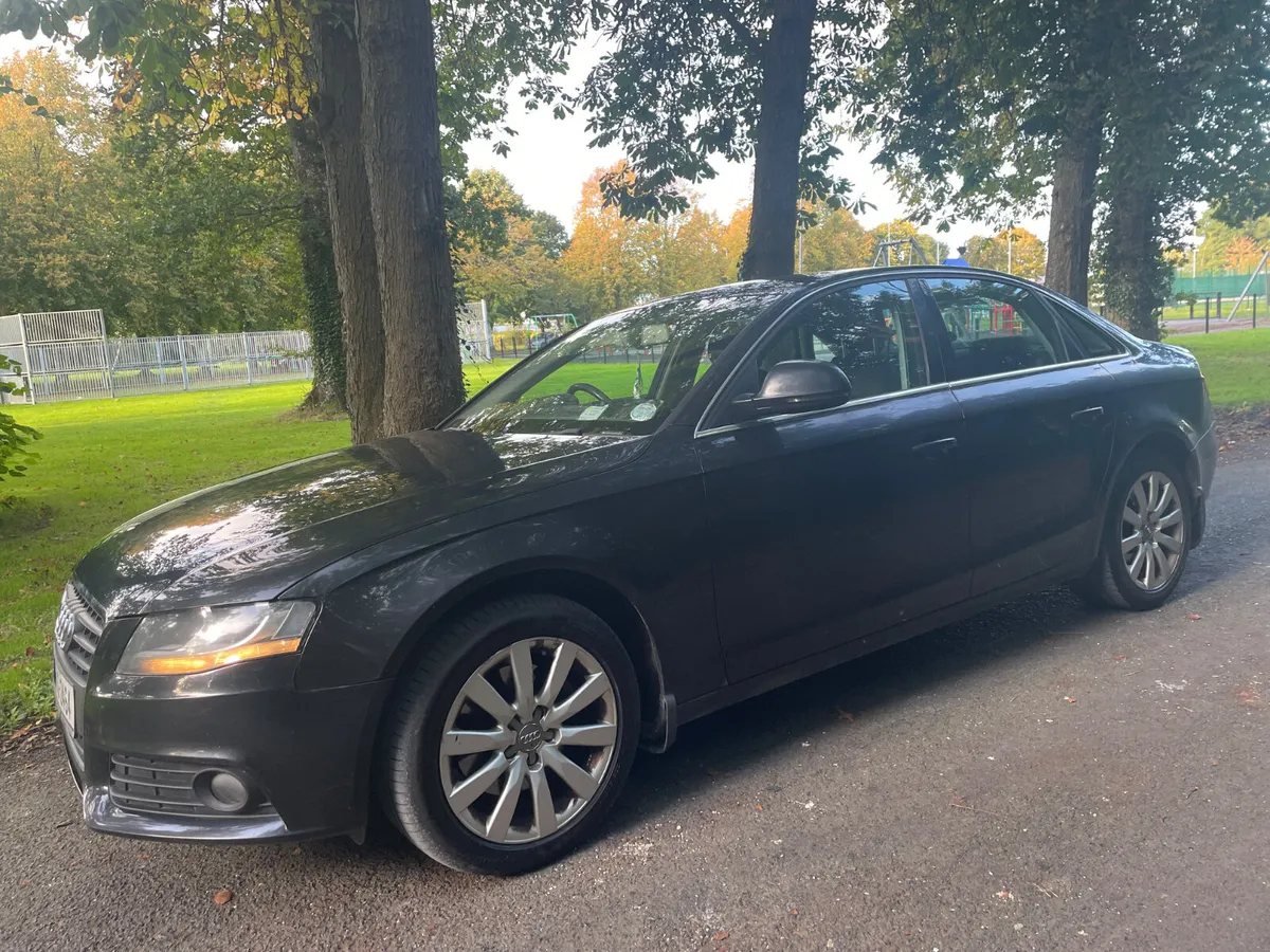 Audi A4  2.0tdi SE 120 bhp 2009 - Image 3