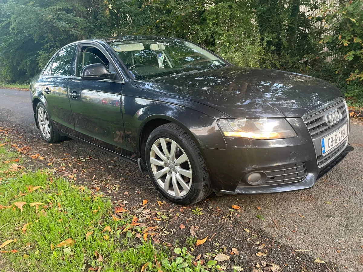 Audi A4  2.0tdi SE 120 bhp 2009 - Image 1