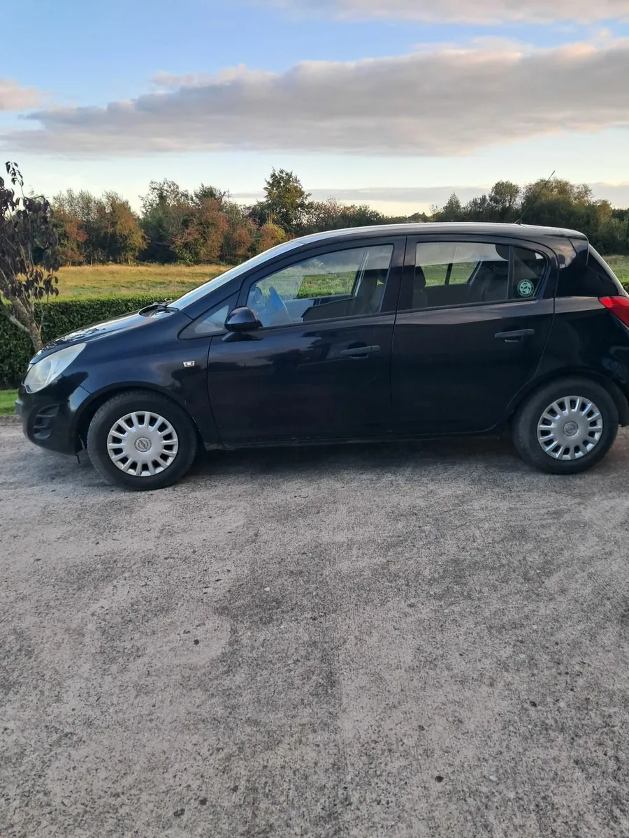 Opel Corsa 2012 - Image 1