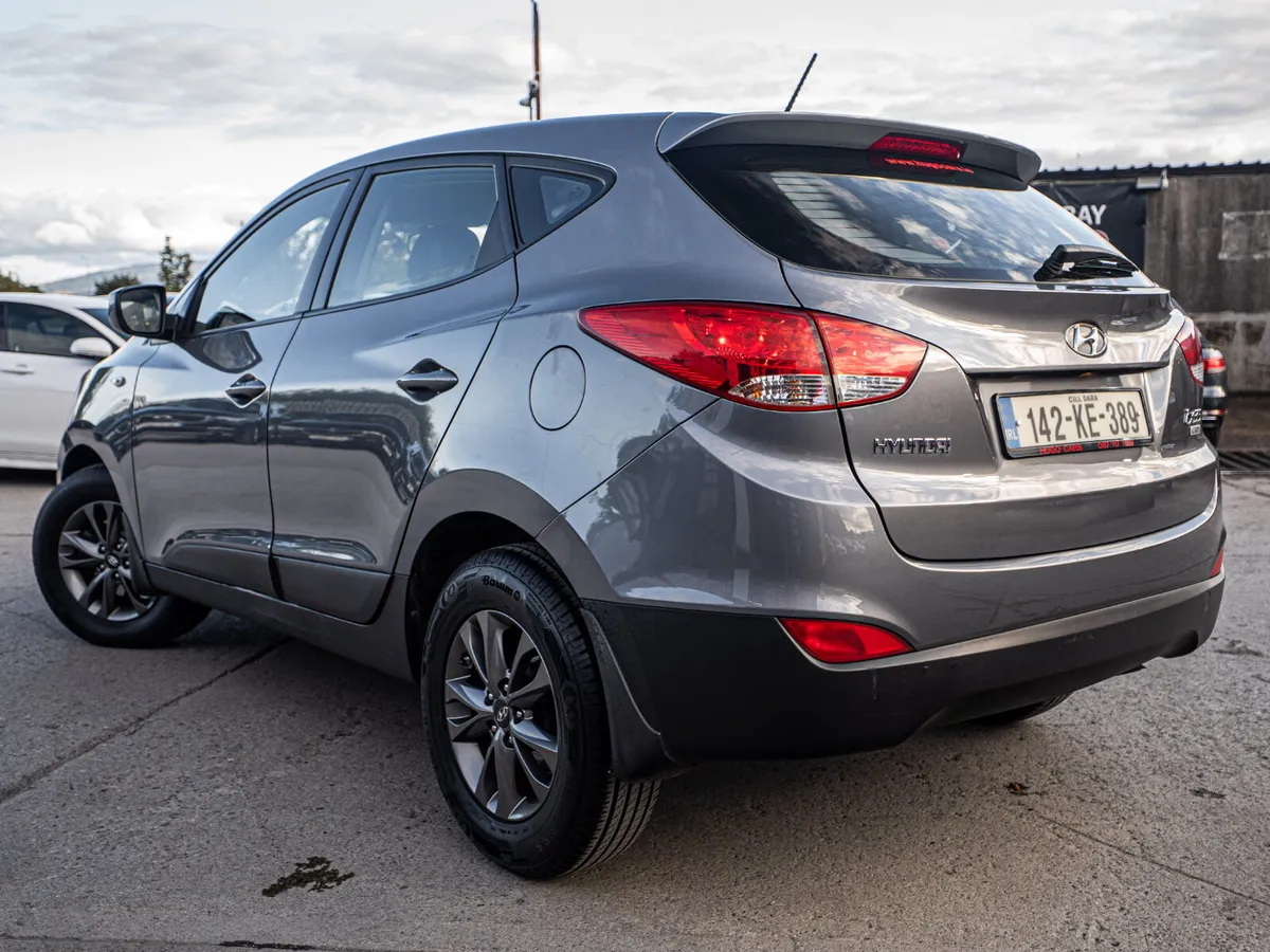 142 Hyundai ix35 1.7d/FSH/New NCT/Warranty - Image 2