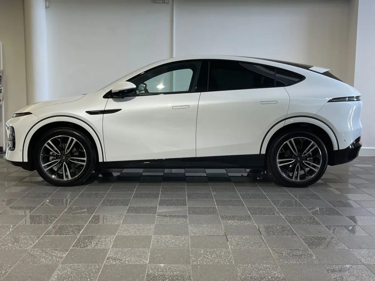 XPENG G6 0.0 Litre Electric - Image 2