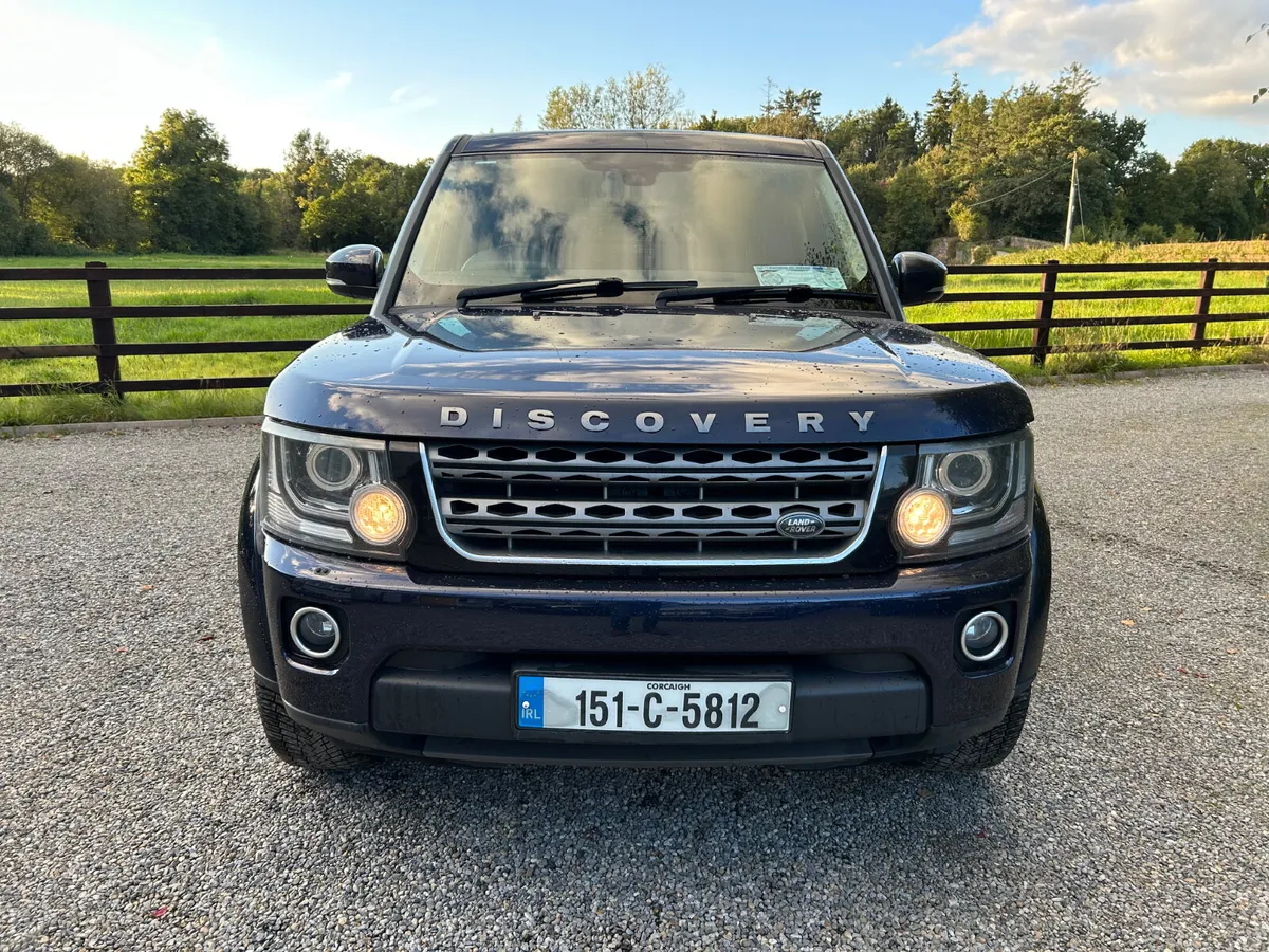 2015 Discovery 4 Crewcab - Image 2