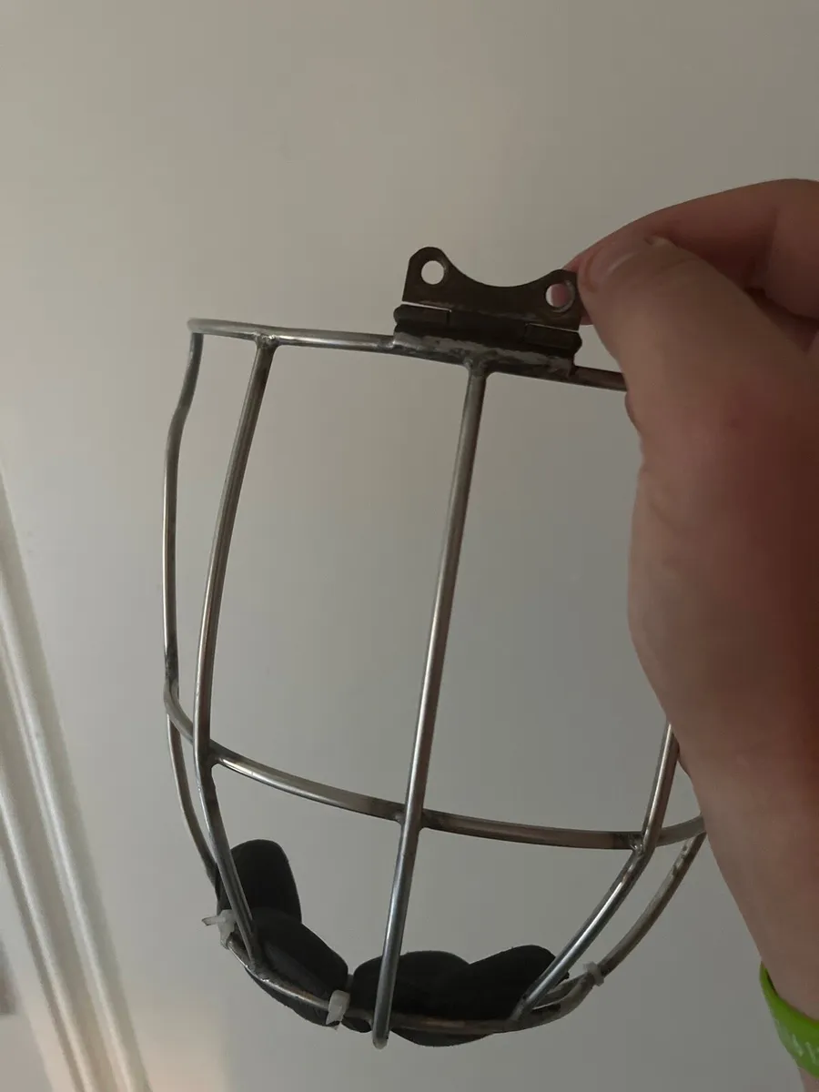 oldstyle helmet - Image 2