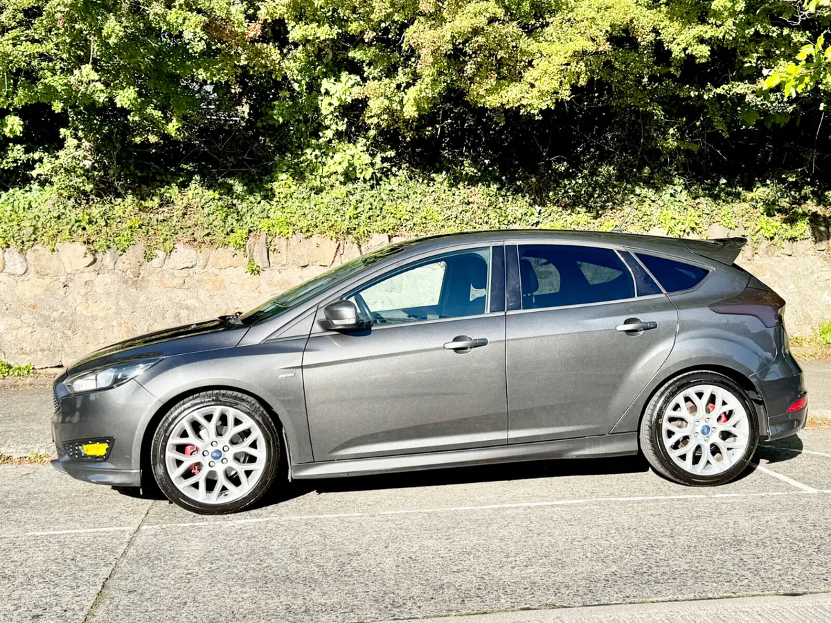Ford Focus 2017!! 1.0l !! ST- LINE !!!! - Image 4