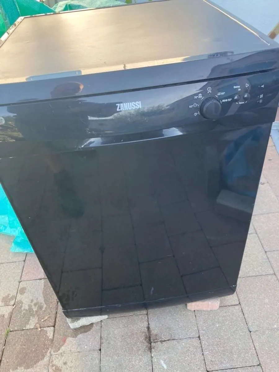 Zanussi Dishwasher - Image 2