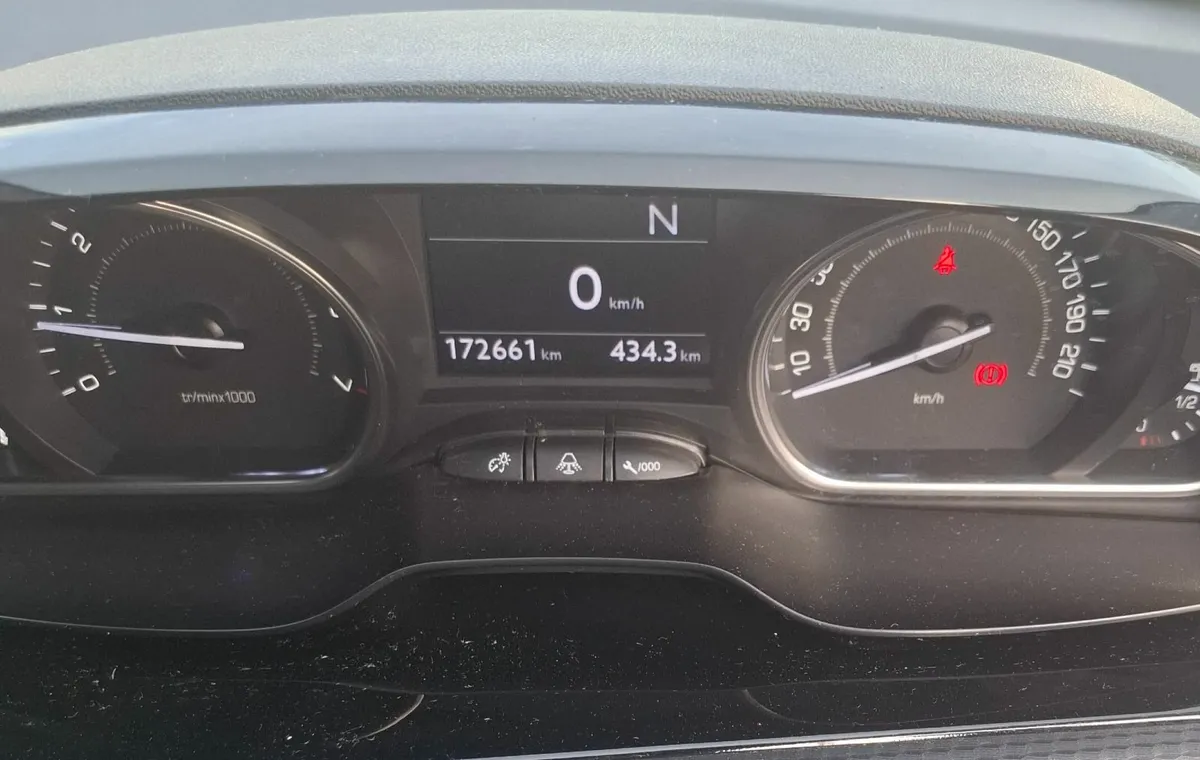 Peugeot 2008 2014 - Image 4