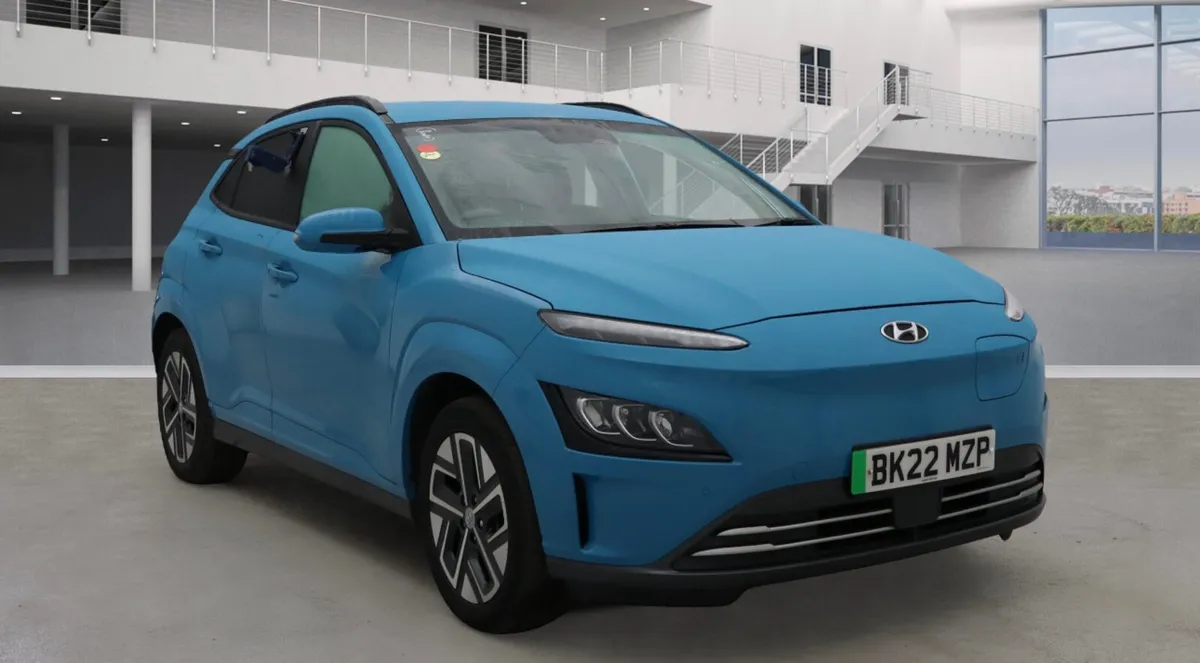 2022 Hyundai KONA EV Premium 64Kwh
