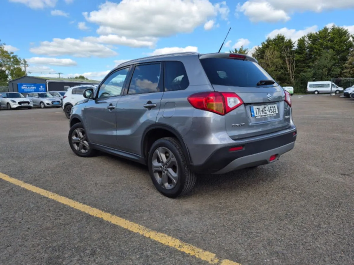Suzuki Vitara GL  5DR - Image 3