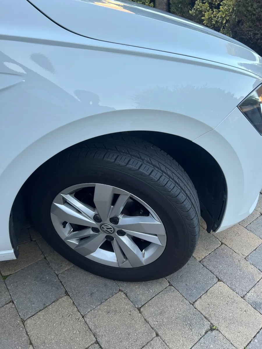 Volkswagen Polo 2019 - Image 3