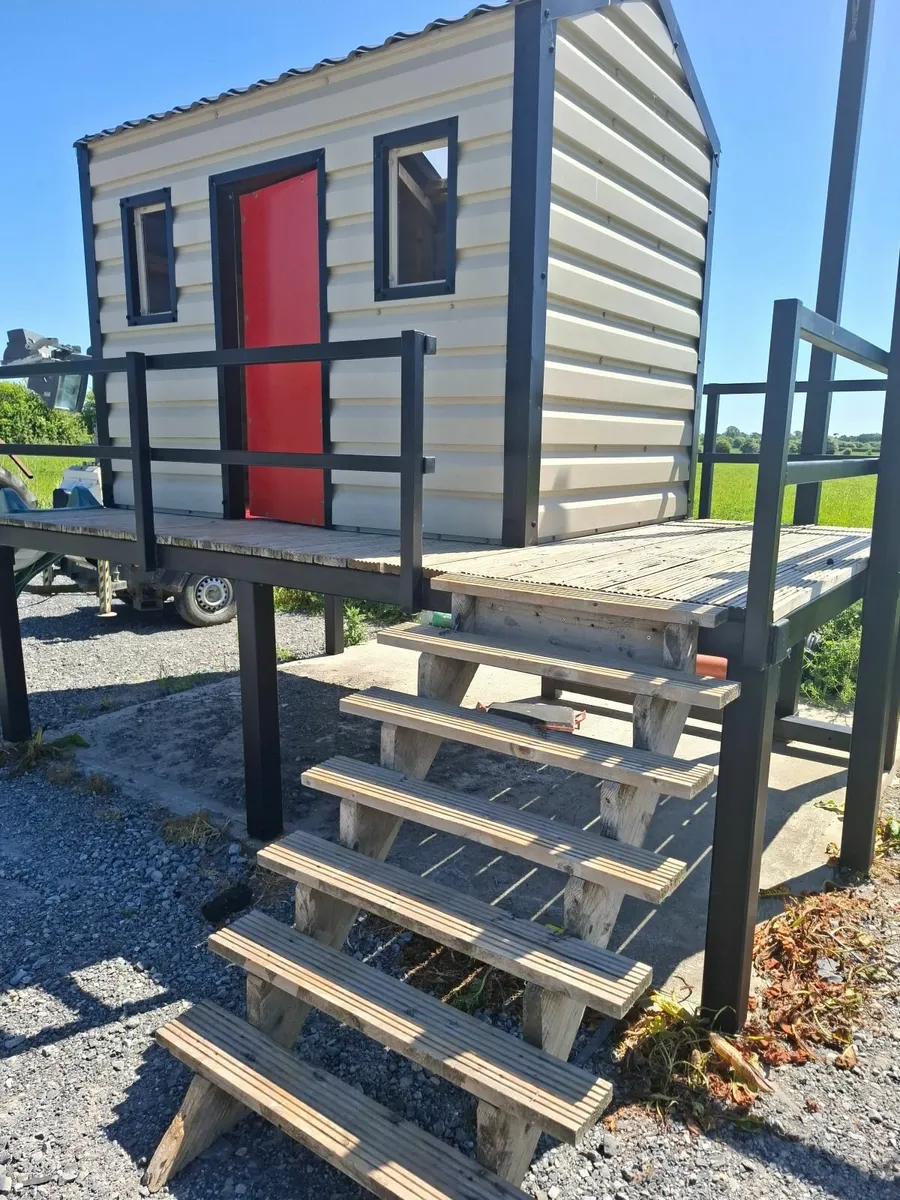 Playhouse - Image 2