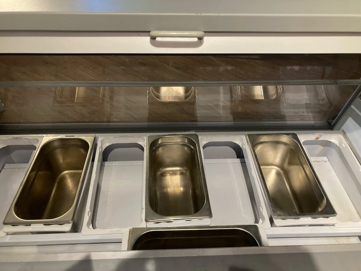 Ice Cream Display Fridge - Image 4