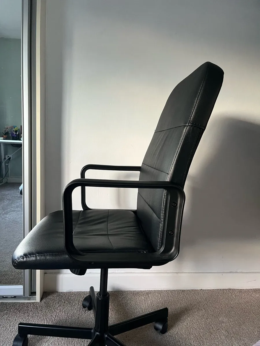 Office chair - Image 3