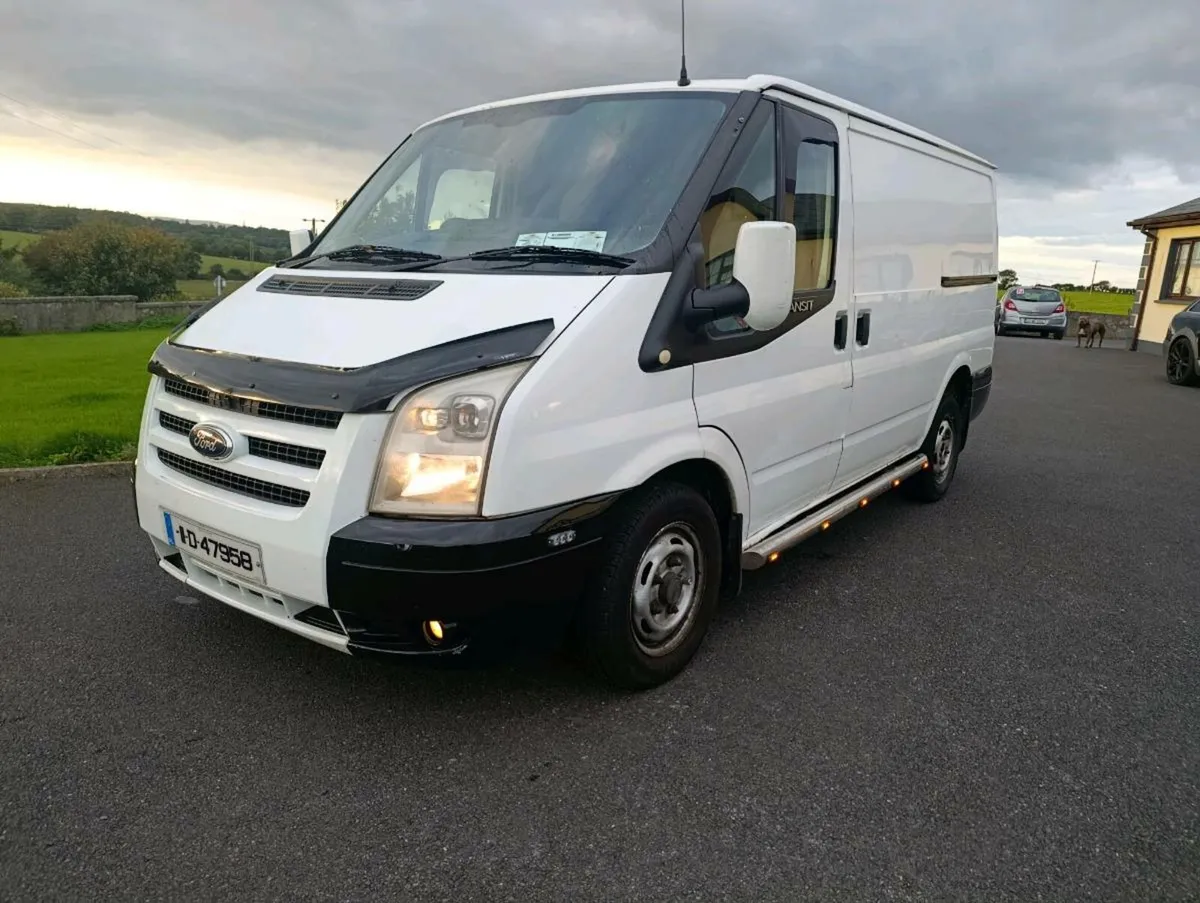 Ford Transit - Image 2