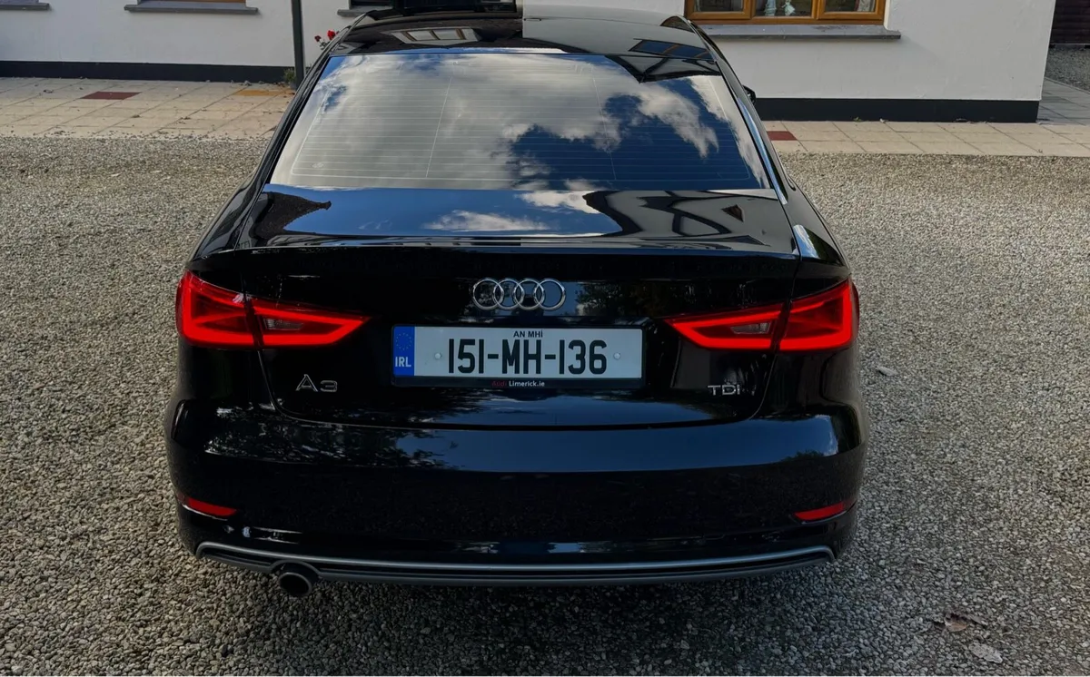 Audi A3 Saloon S-Line 1.6 TDI - Image 4
