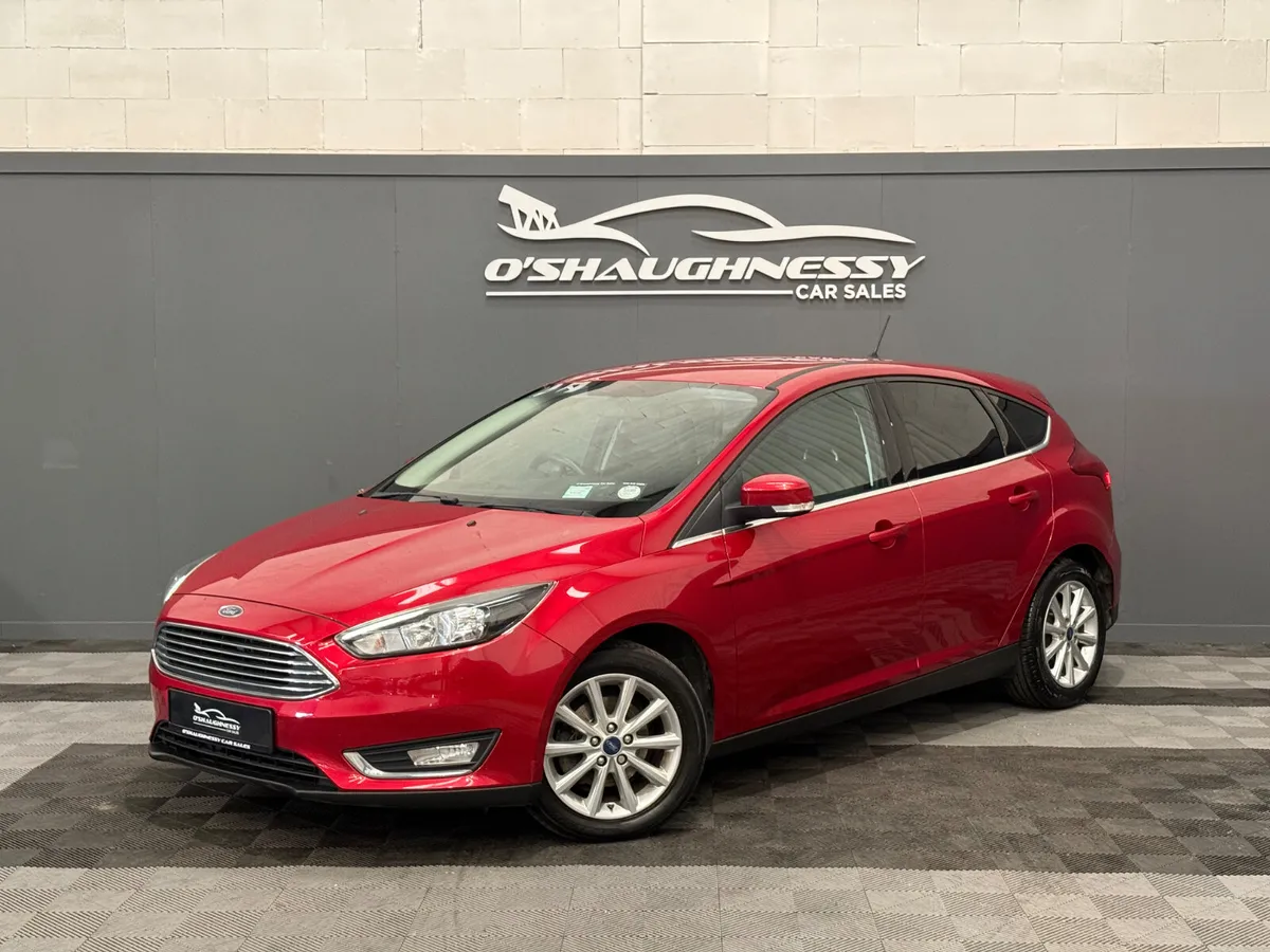 Ford Focus 2018 NCT LOW MILEAGE - Image 2