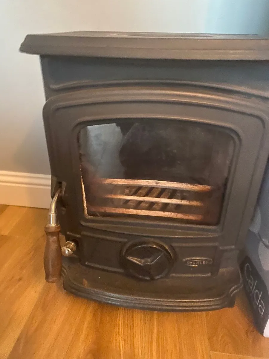 Stove - Image 1