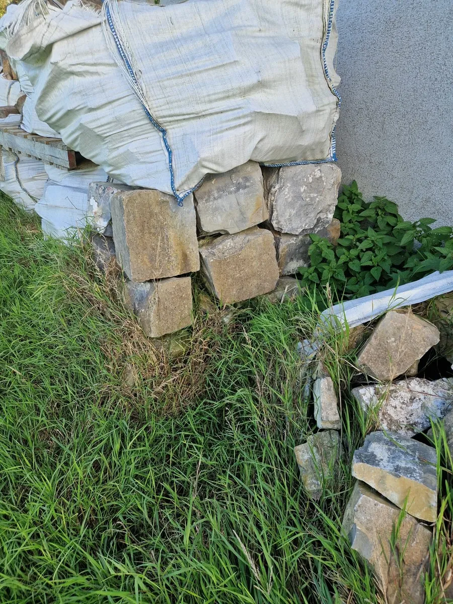 Good quality building stone - Image 2