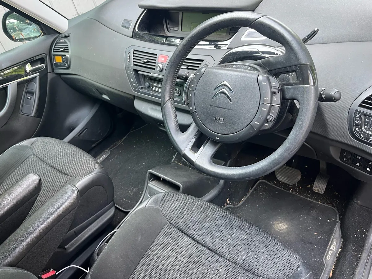 Citroen C4 Grand Picasso Exclusive eHdi - Image 3