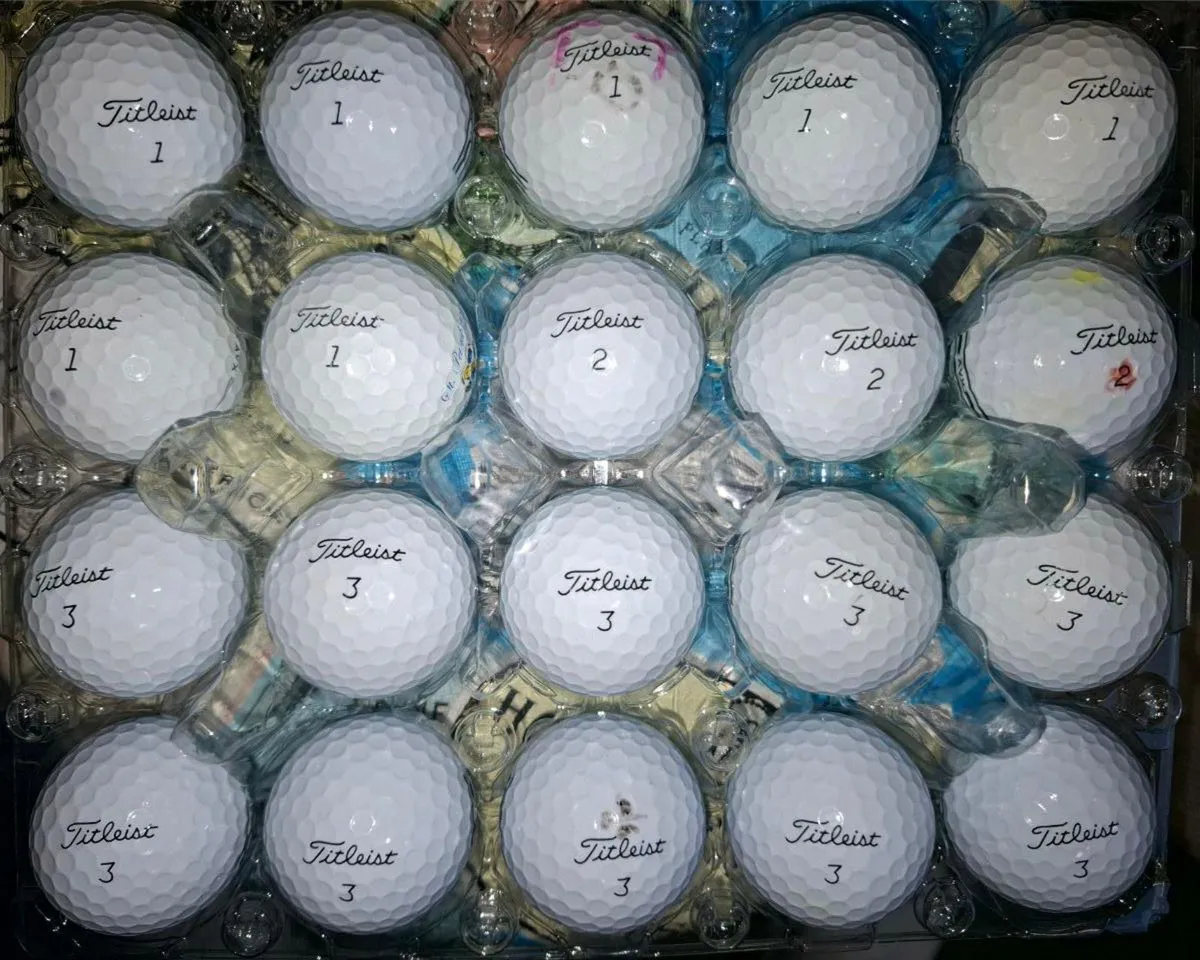 TITLEIST AVX